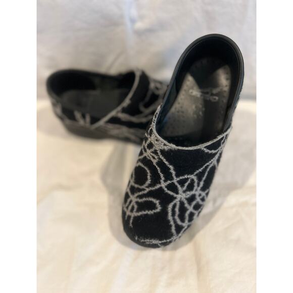 DANSKO Professional Black Gray Cobwebs Artsy Swirl Clogs Shoes Italy 36/5.5 - Picture 1 of 7
